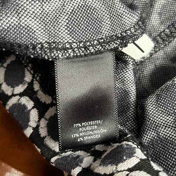 Ann Taylor Peplum Sleeveless Top XS - Picture 8 of 11